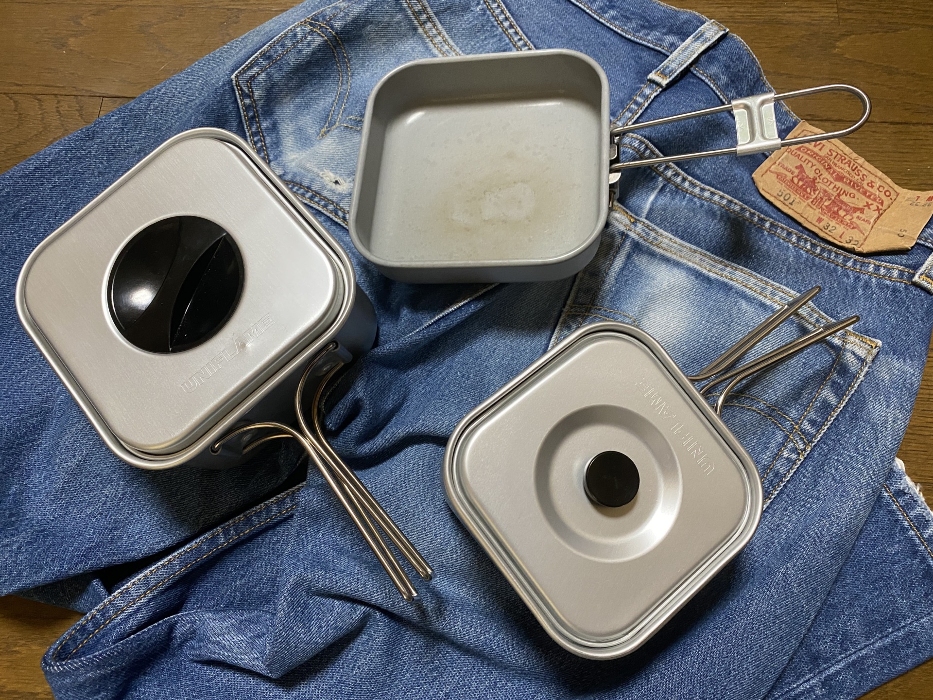 ユニフレーム　キャンププレート　シェラカップ　スタッキングマグ　セット　計10点 ユニフレーム キャンププレート シェラカップ スタッキングマグ